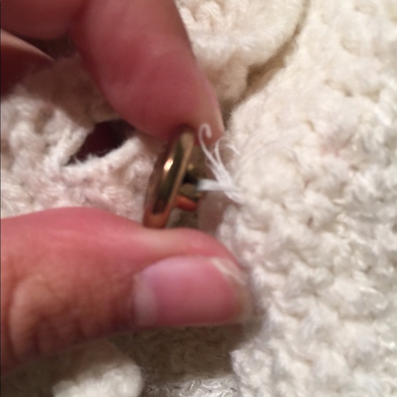 Cream sweater - Picture 3 of 7